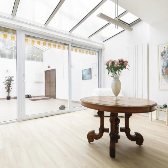  Annonces ALFORTVILLE : Maison / Villa | PARIS (75014) | 245 m2 | 2 850 000 € 