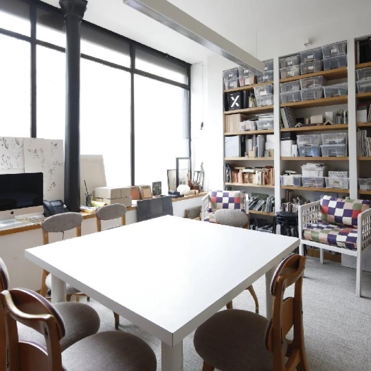  Annonces ALFORTVILLE : Local / Bureau | PARIS (75011) | 153 m2 | 1 989 620 € 