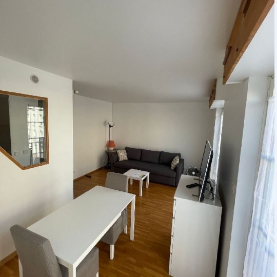  Annonces ALFORTVILLE : Apartment | CHARENTON-LE-PONT (94220) | 27 m2 | 1 050 € 