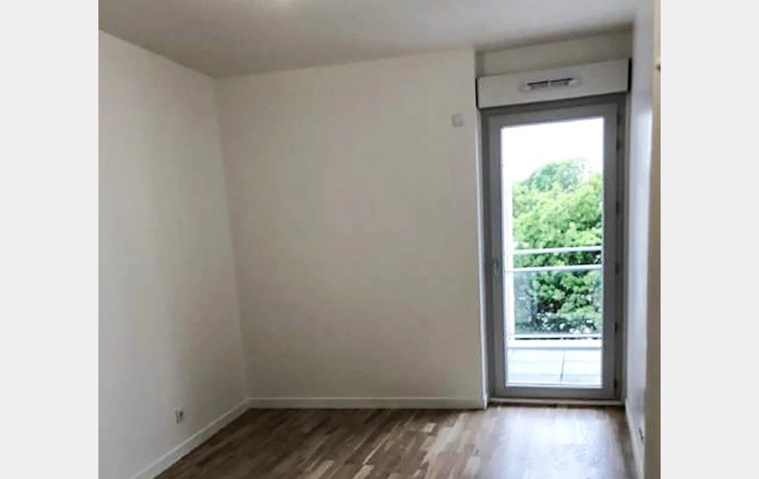 Annonces ALFORTVILLE : Appartement | MEUDON (92190) | 44 m2 | 187 200 € 