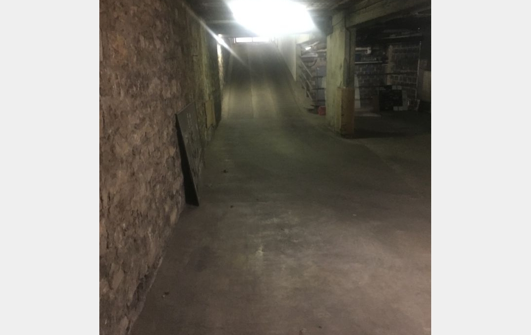 Annonces ALFORTVILLE : Garage / Parking | PARIS (75015) | 0 m2 | 120 € 